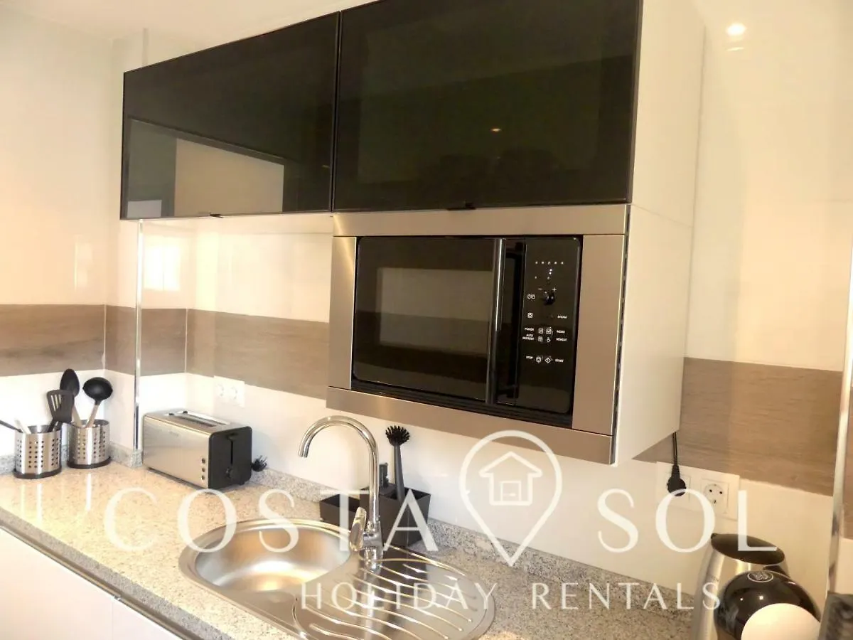 Apartamento Vacacional A 1 Minuto De La Playa - Carihuela Torremolinos 0*,  Spain