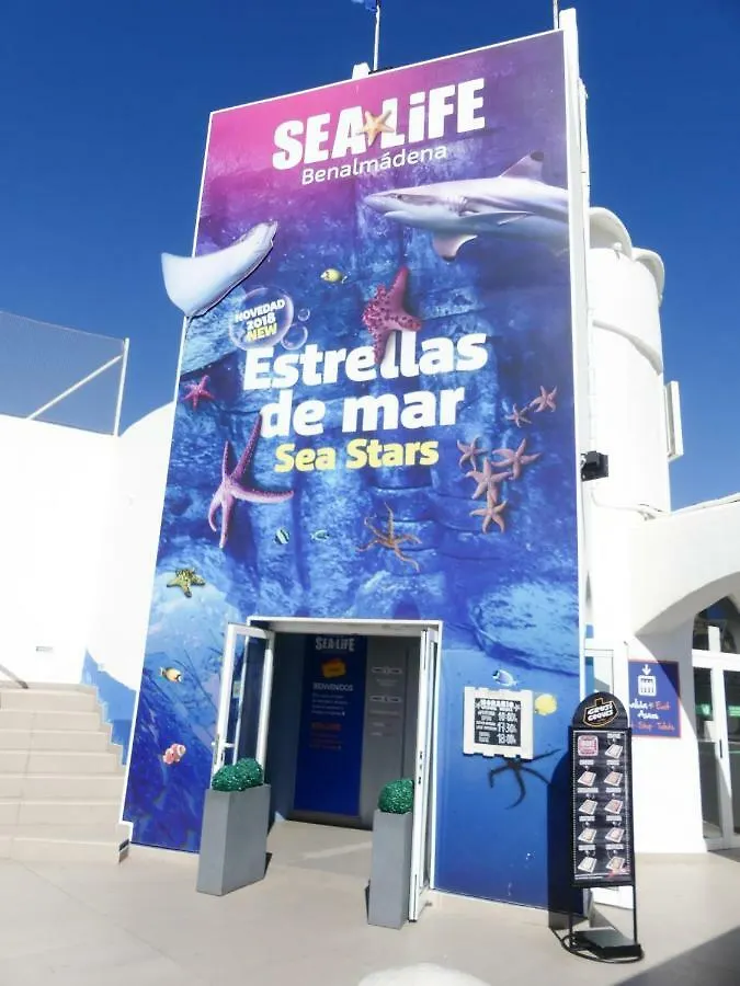 Apartamento Vacacional A 1 Minuto De La Playa - Carihuela Torremolinos