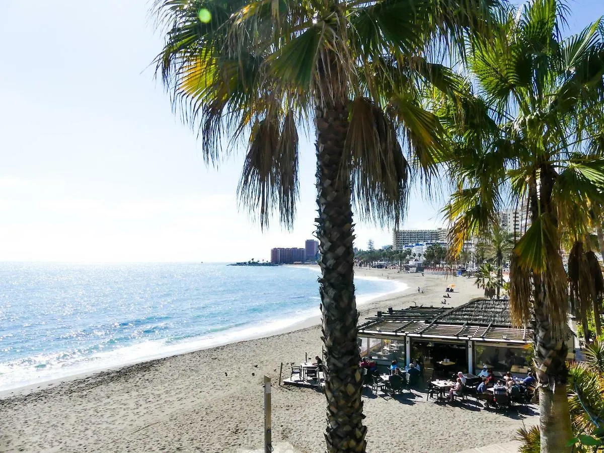 Apartamento Vacacional A 1 Minuto De La Playa - Carihuela Torremolinos