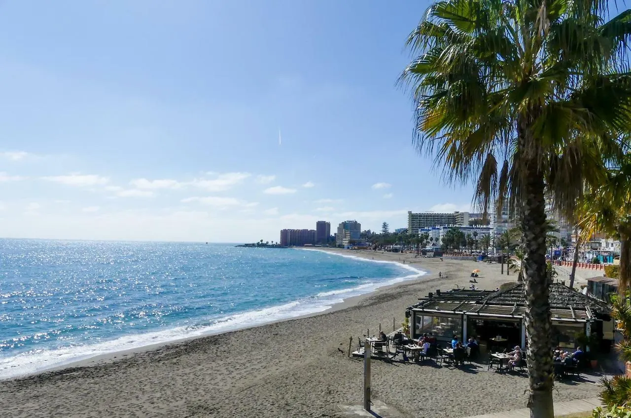 Apartamento Vacacional A 1 Minuto De La Playa - Carihuela Torremolinos
